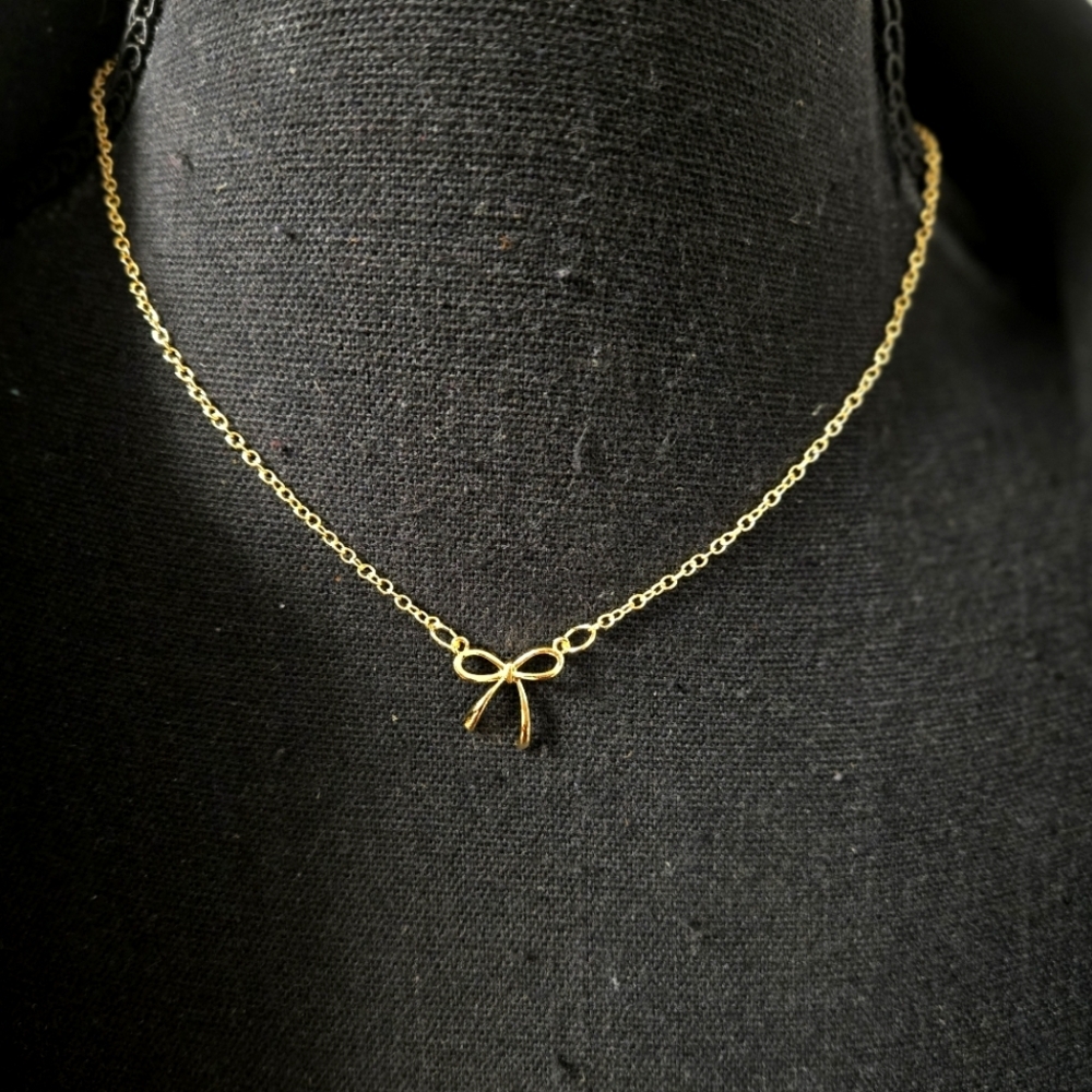 Goldplated Bow Fashion Necklace